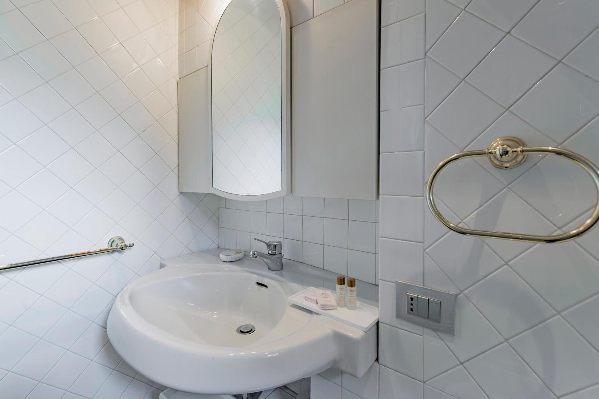 Urent - Trastevere Petite Escape * Rome
